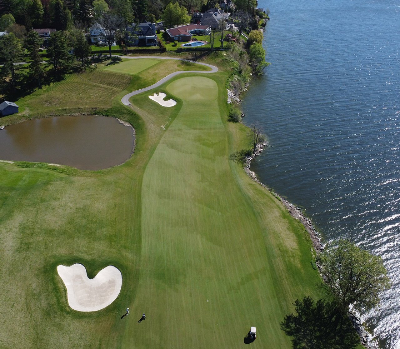 Burlington golf course bird view.